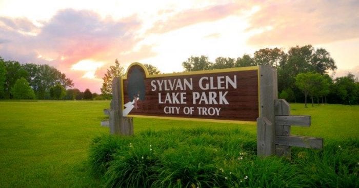 Sylvan Glen Lake Park Sign