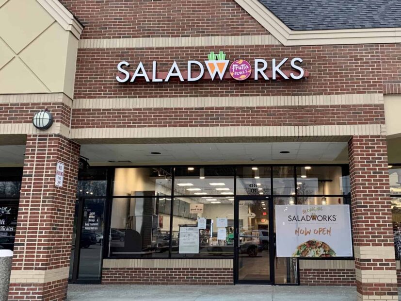 New Saladworks & Frutta Bowls Location 4 Saladworks storefront on Orchard Lake Road scaled