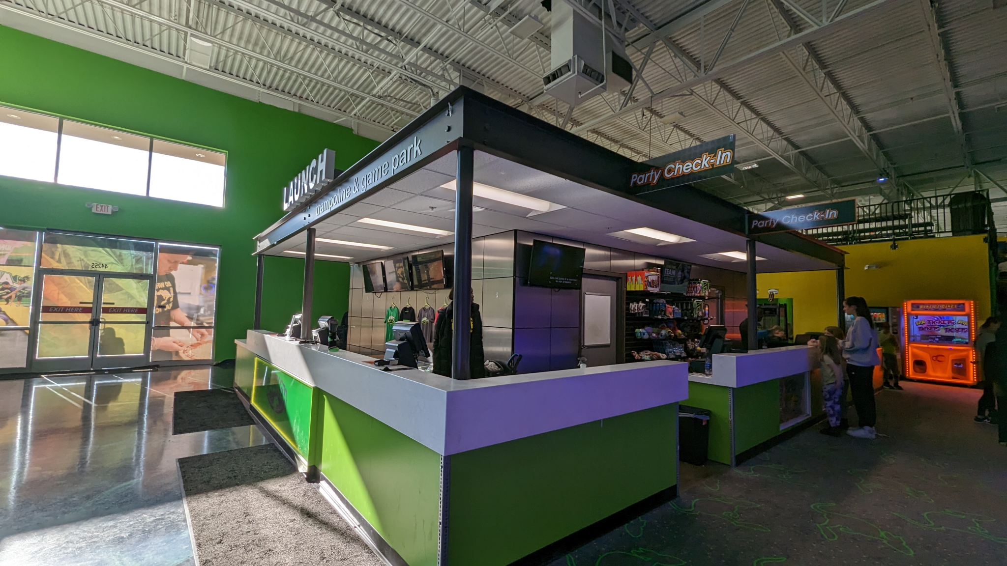 Launch Trampoline Park in Novi - Soar to New Heights