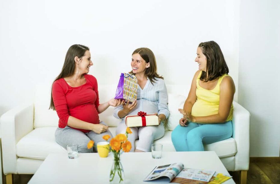 8 Ideal Gifts for a Mom-to-Be 10 mom