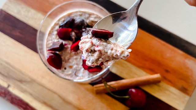The Cherry on Top of Summer: Fresh Seasonal Recipes 2 CherryOvernightOats