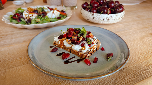 The Cherry on Top of Summer: Fresh Seasonal Recipes 4 CherrySalsaandToast