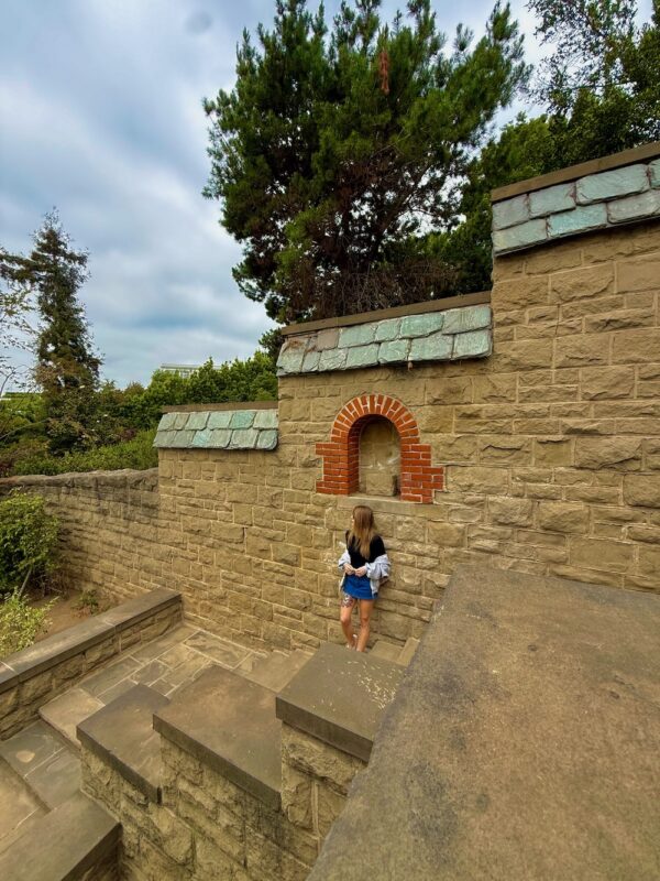 Southern California Travel Guide: Disneyland, Los Angeles & More 11 greystone