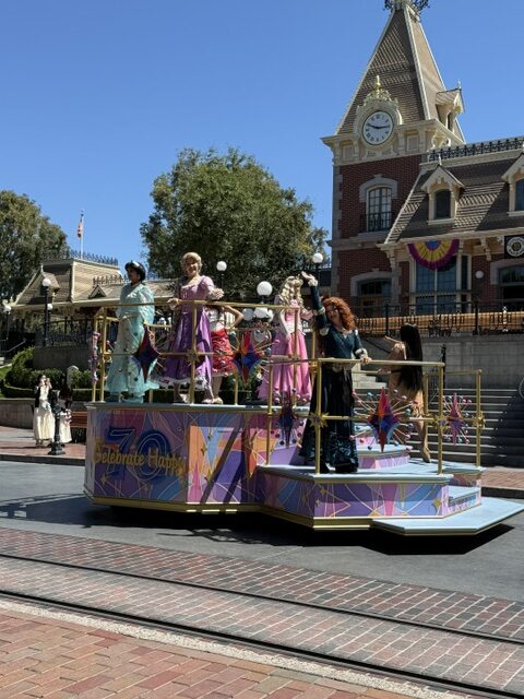 Southern California Travel Guide: Disneyland, Los Angeles & More 4 image1 1 rotated