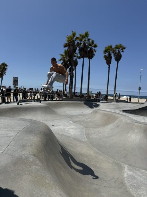 Southern California Travel Guide: Disneyland, Los Angeles & More 7 venice beach