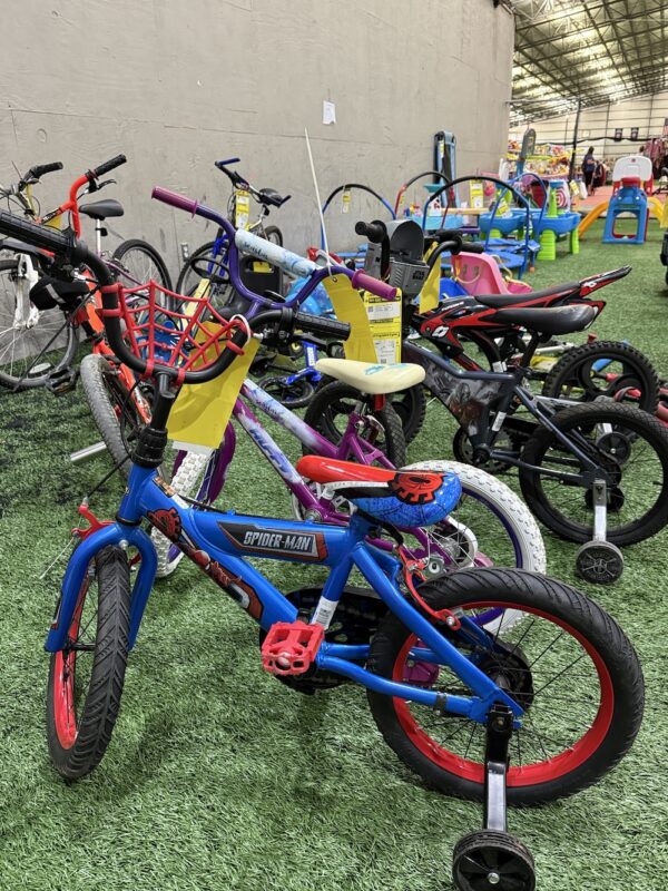 Save Big on Kids’ Clothes, Toys & More at the Just Between Friends Rochester/Macomb Fall Sale! 5 IMG 6429