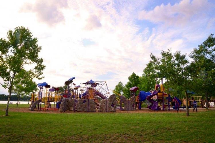 Stony Creek Eastwood Beach Play Structure